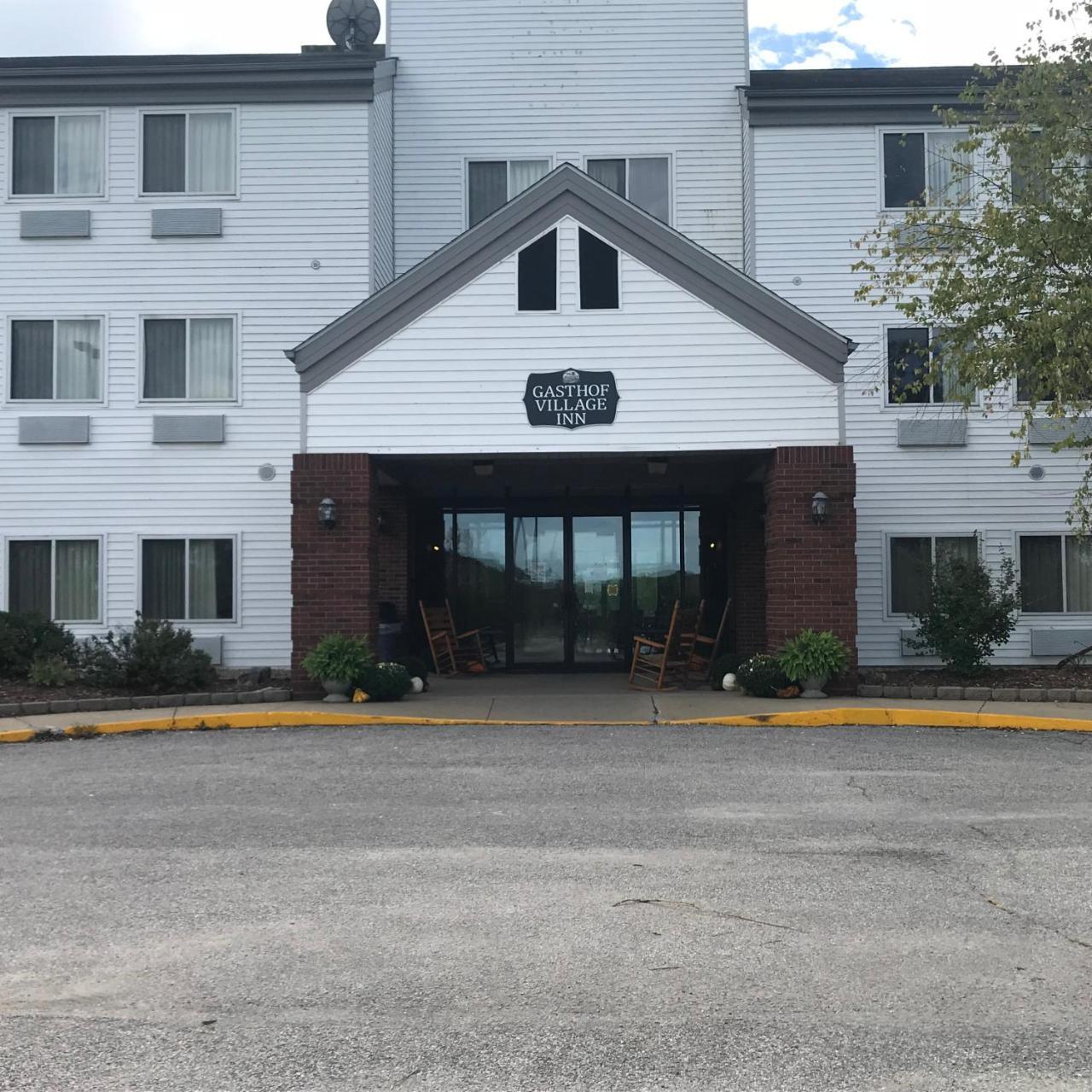 Gasthof Amish Village Inn Montgomery Dış mekan fotoğraf